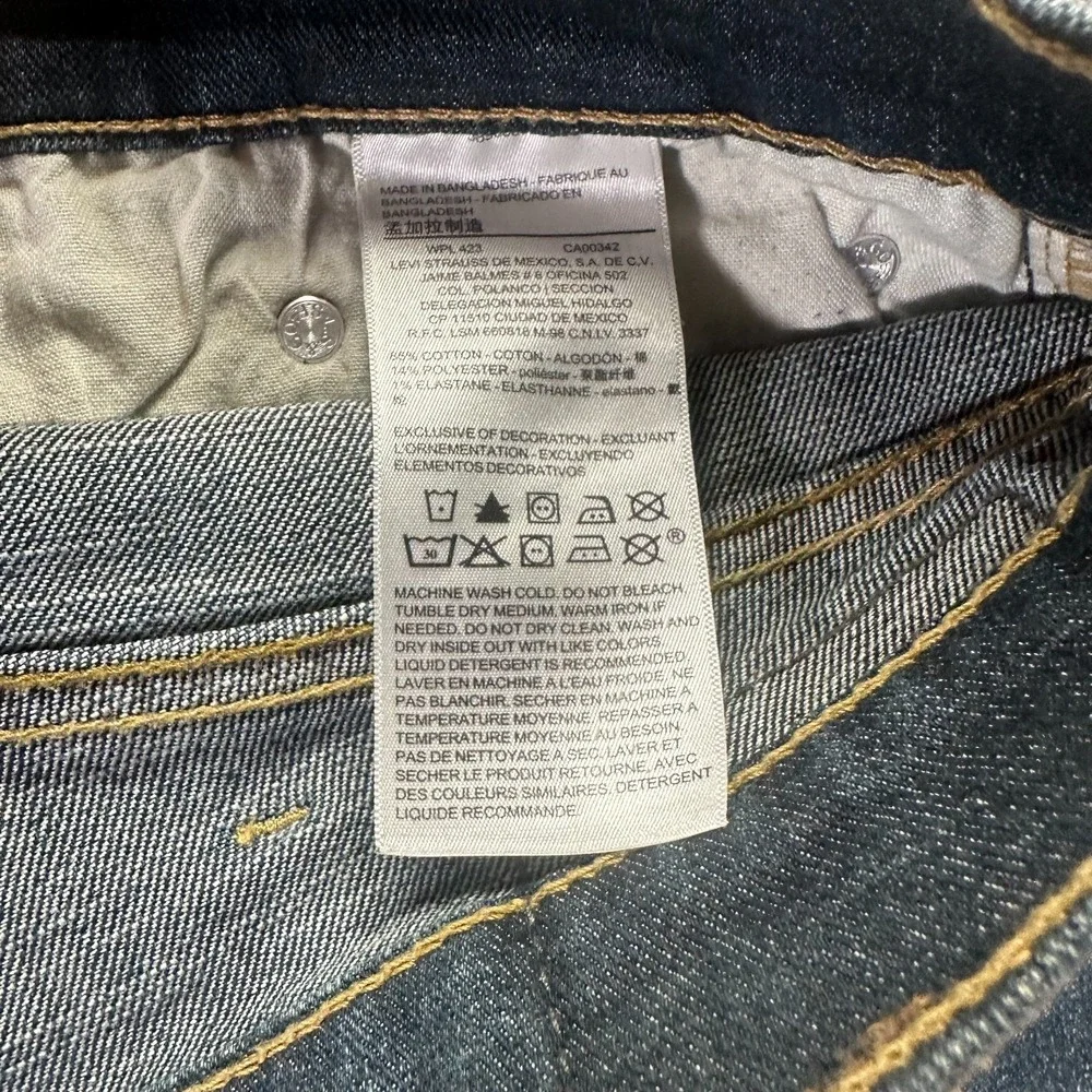 Signature By Levi's S61 Jeans Mens 38x34 Blue Cotton Denim Straight Relaxed Fit